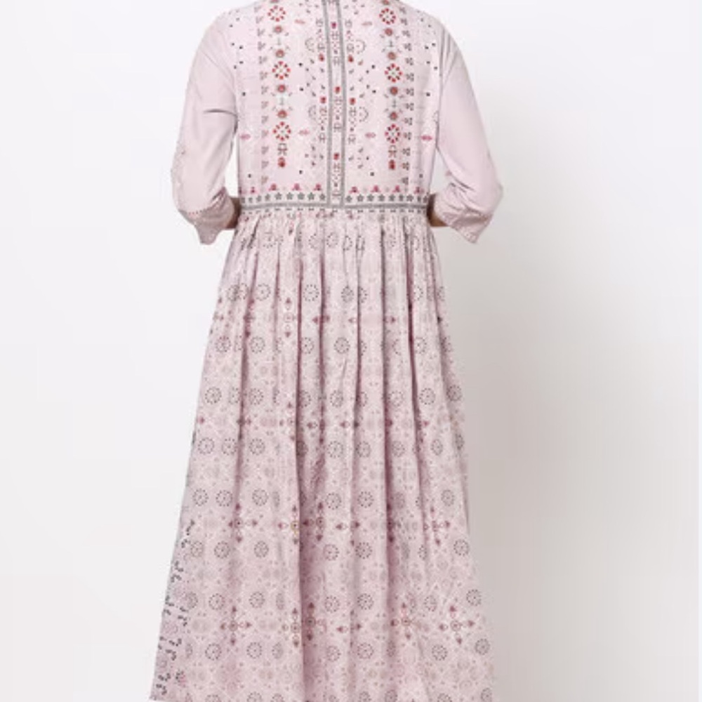 W  lavender kurta floral embroidered piece for women.